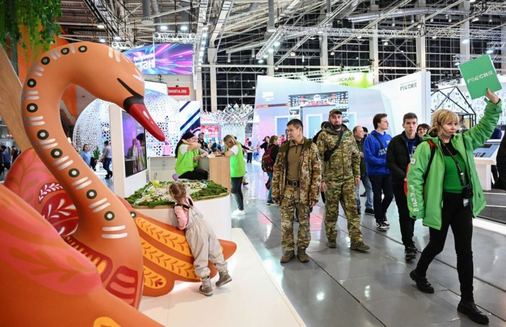 Экскурсии для участников СВО на выставке «Россия» станут регулярными